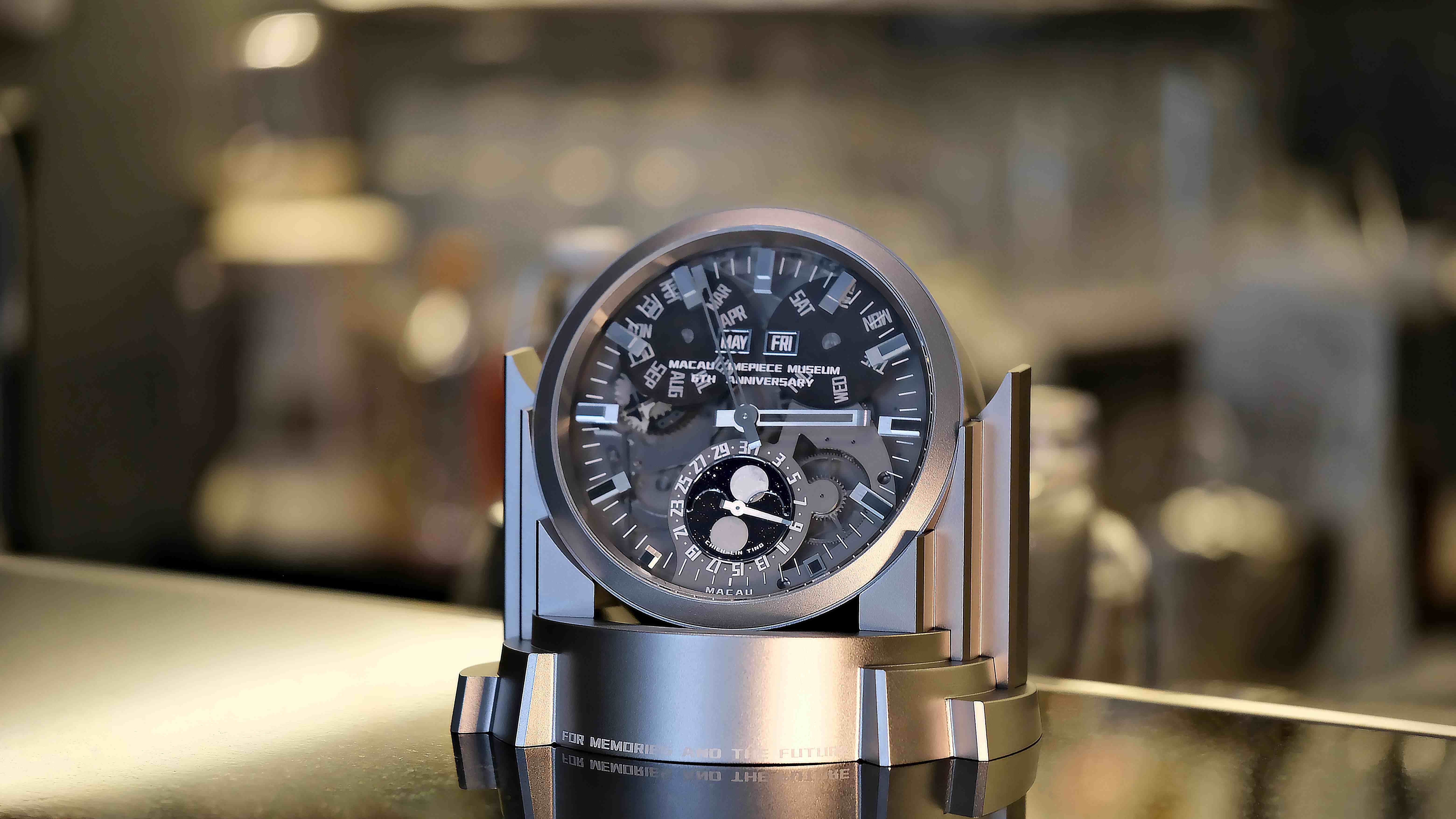 slider image slider_item_2