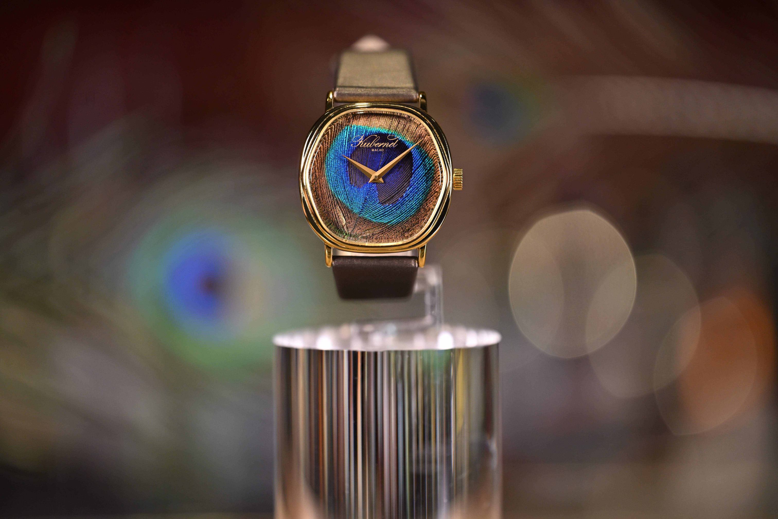 slider image slider_item_2